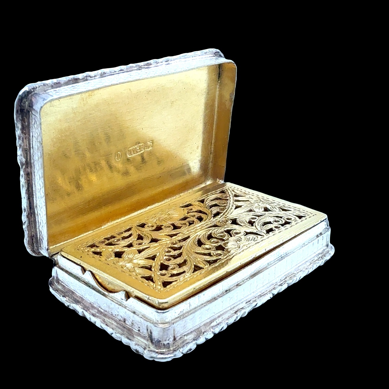 The Pre-Christmas auction